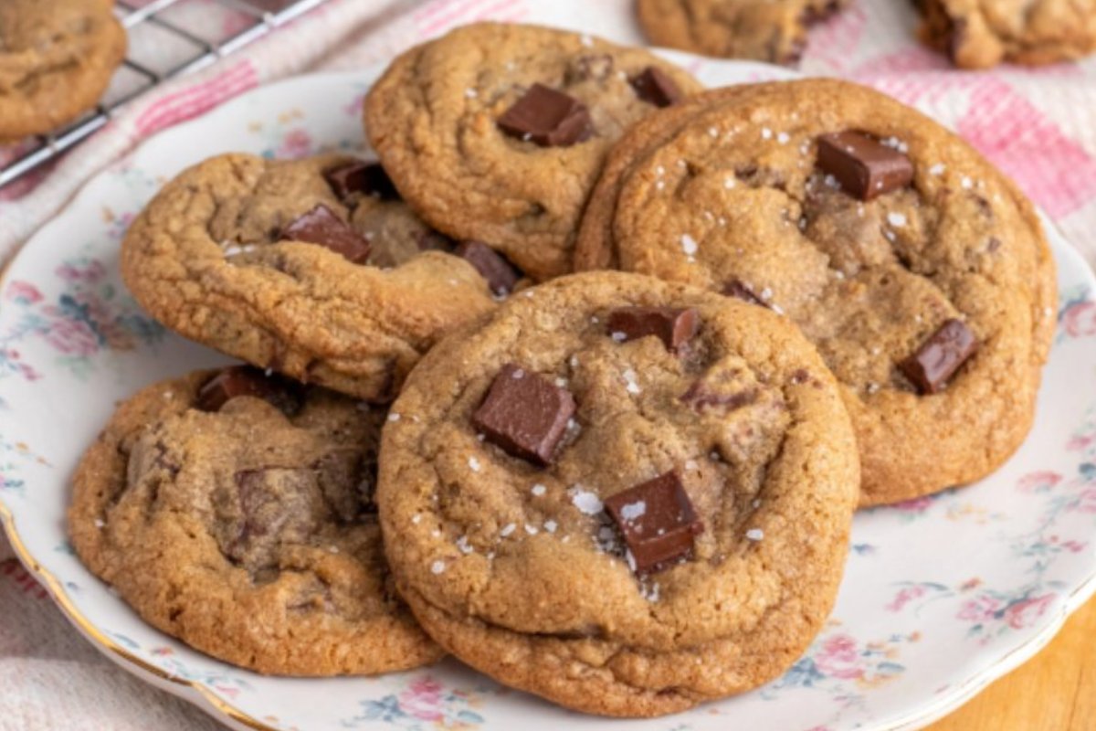 Sourdough Chocolate Chip Cookies