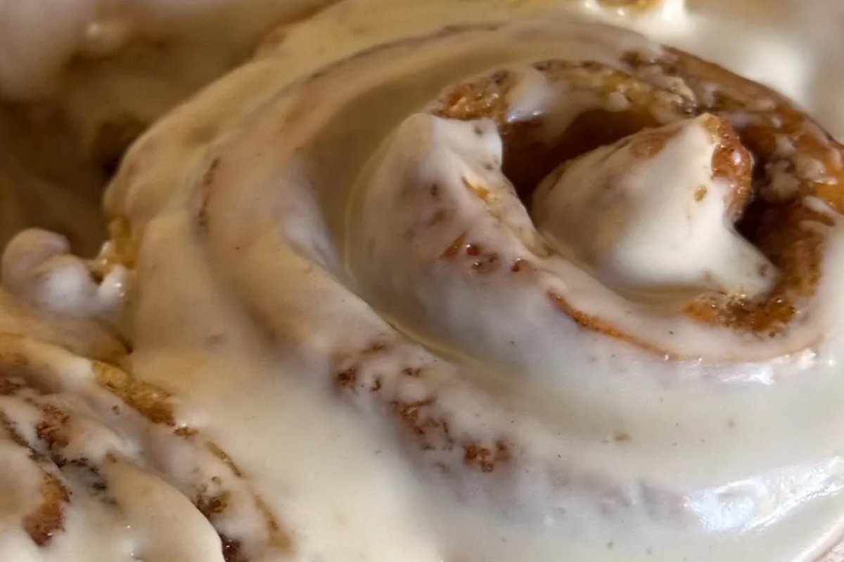 Sourdough Cinnamon Rolls